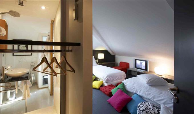 La chambre Hervé A - Hôtel des Francs Garçons à Saint Sauvant (17) - Hôtel des Francs Garçons - Saint-Sauvant