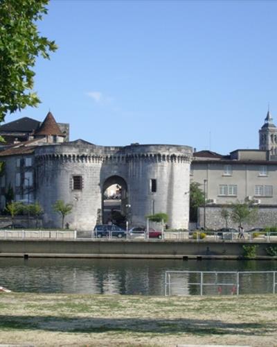 Hôtel des Francs Garçons - Saint-Sauvant